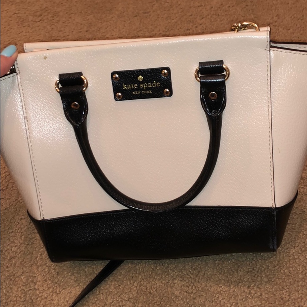 Kate Spade Crossbody purse